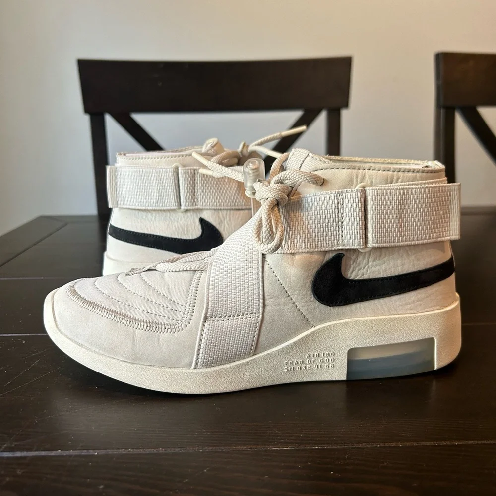 Fear of God Cream and Black Sneakers - Picture 2 of 6